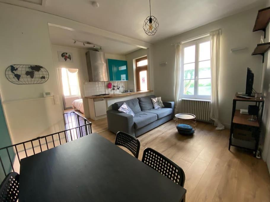 Maison De Ville Orleans Dans Le Quartier Dunois Avec Parking Privatif Esterno foto
